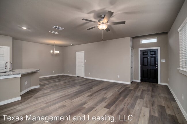 Foto del edificio - 3 br, 2 bath House - 701 Fallow Drive