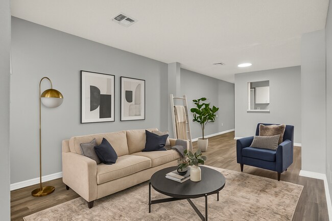 Building Photo - Cute 2 Bedroom 1.5 Bath In Orange City