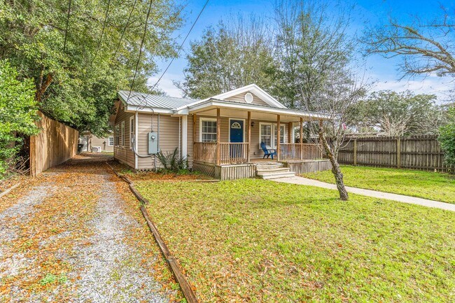 Building Photo - 908 N 57th Ave