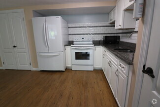 Building Photo - 53 Colborne Rd