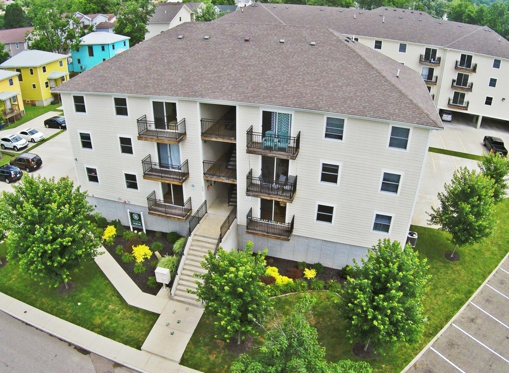 124 E Union Street - 124 E Union St