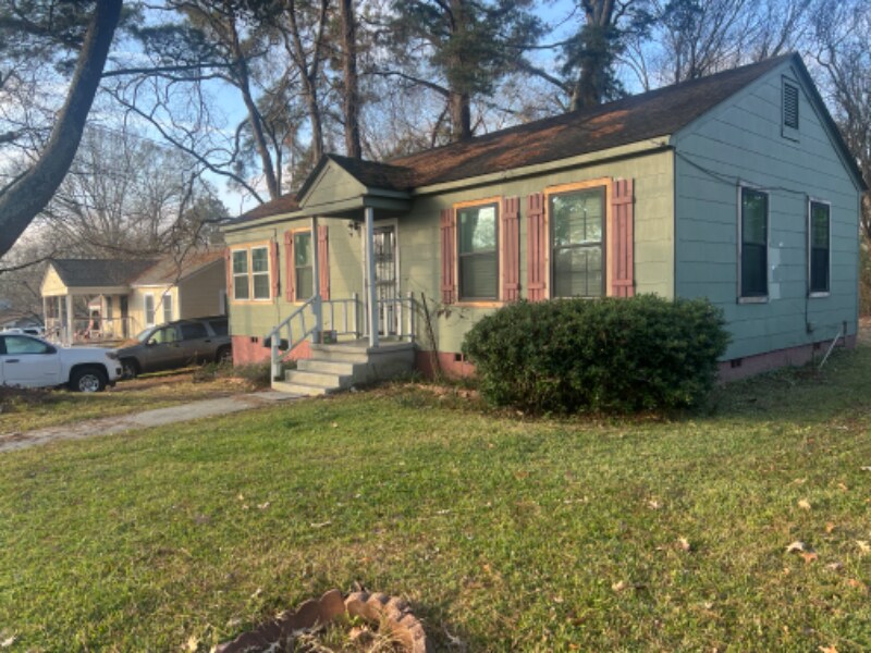 Foto del edificio - 115 Rosehaven Dr