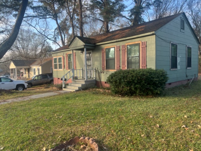 Photo - 115 Rosehaven Dr House