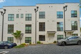 Foto principal - 75 Boulevard NE