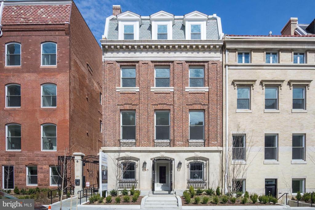 Primary Photo - 1745 N St NW
