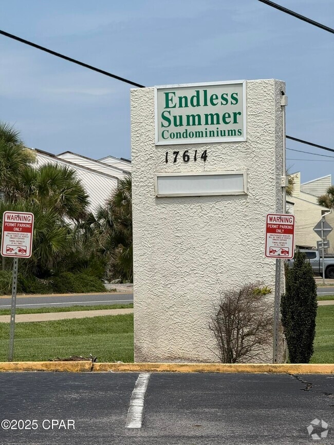 Building Photo - 17614 Front Beach Rd