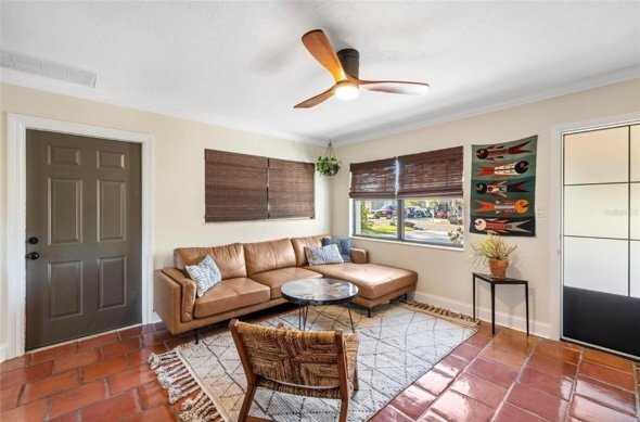 Building Photo - 603 Frances St