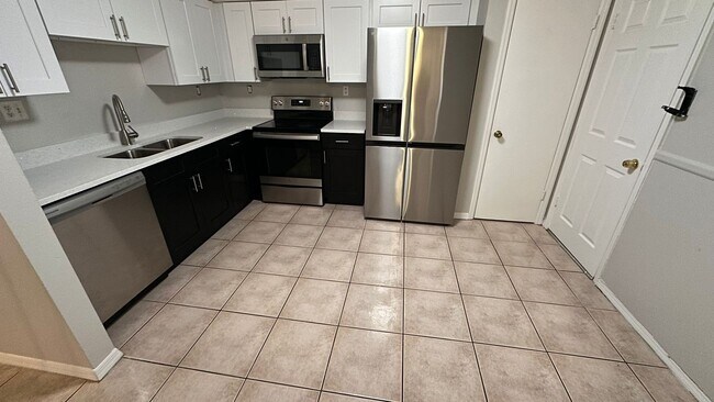 Photo - NEWLY REMODELED!  2 BED / 1 BATH / 1 CAR GARAGE (CASSELBERRY) Townhome