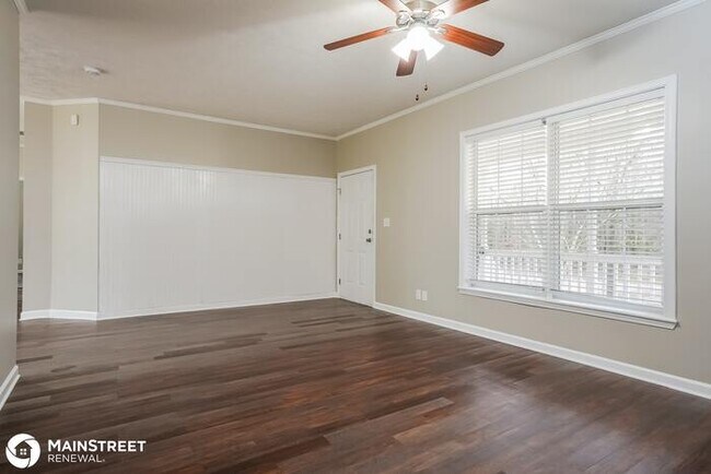 Building Photo - 409 1/2 Bagwell St, Garner, NC 27529