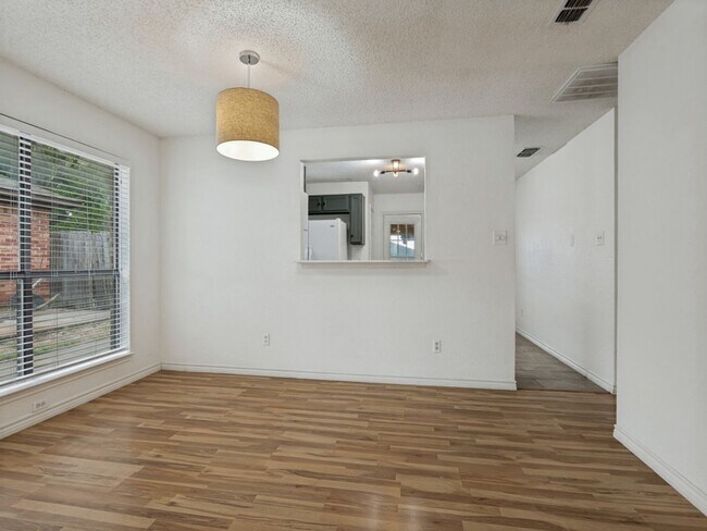 Foto del edificio - 3006 Post Oak Dr