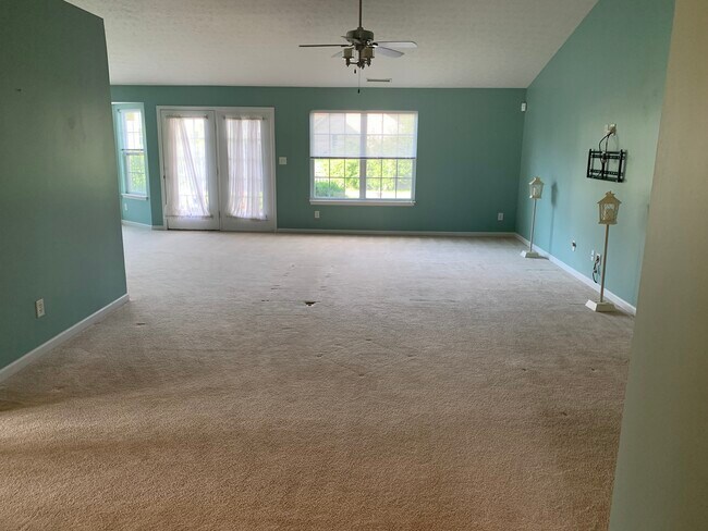 Building Photo - 5970 Haywood Ct