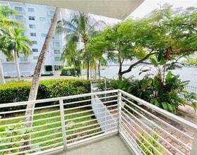Building Photo - 1441 Lincoln Rd