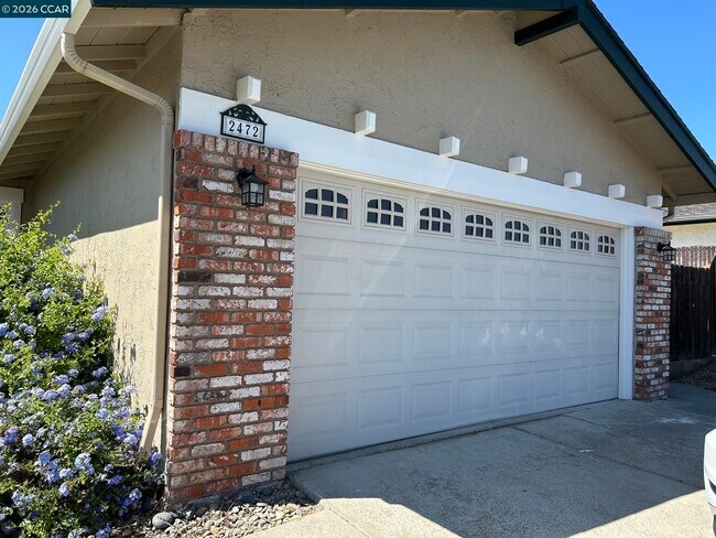 Foto del edificio - 2472 Morello Heights Cir