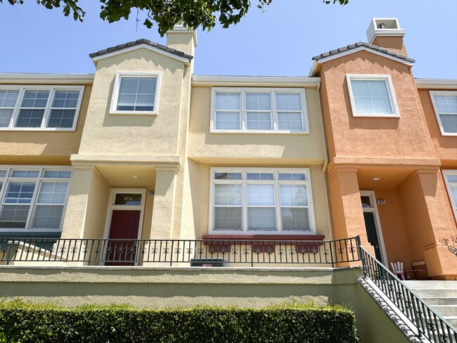 Building Photo - 3569 Langdon Common