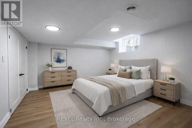 Building Photo - 21 Willson Dr