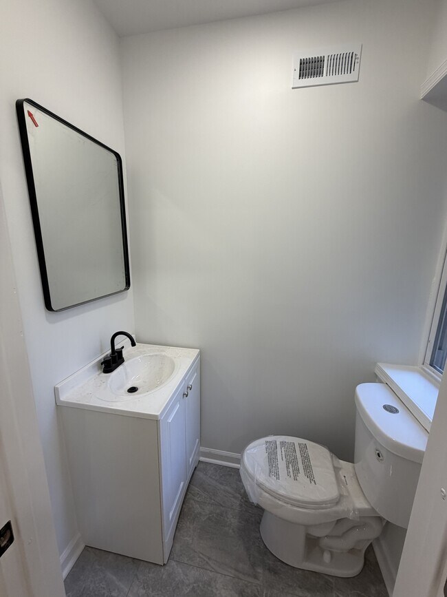 Foto del edificio - 2631 N Napa St