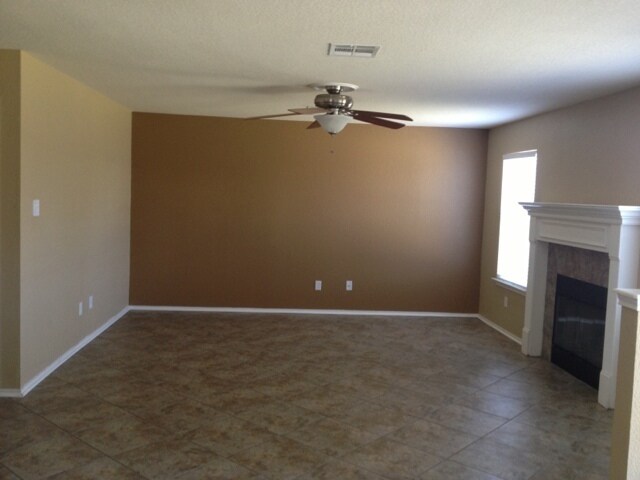 Foto del edificio - 4803 Donegal Bay Ct