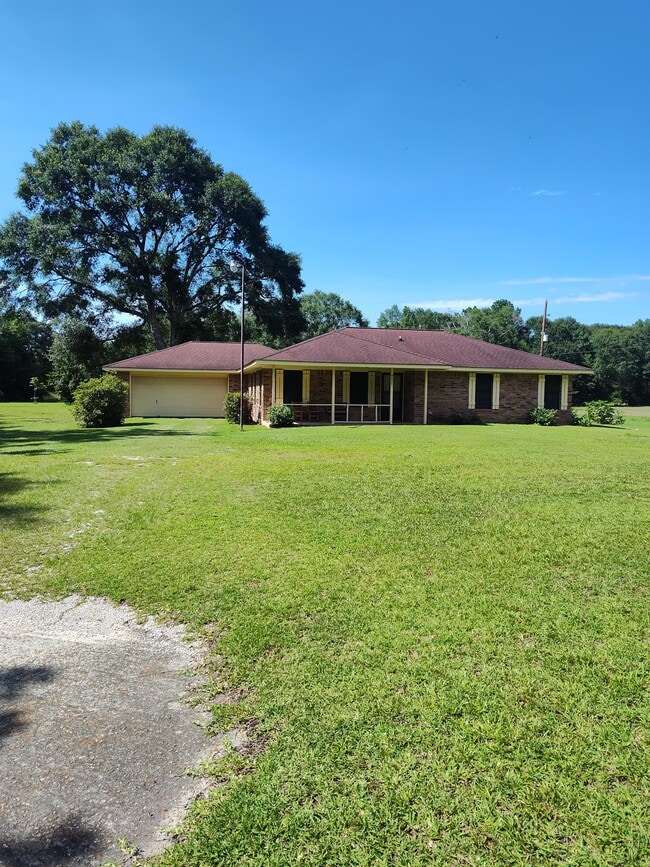 Building Photo - 9023 Brittonville Rd