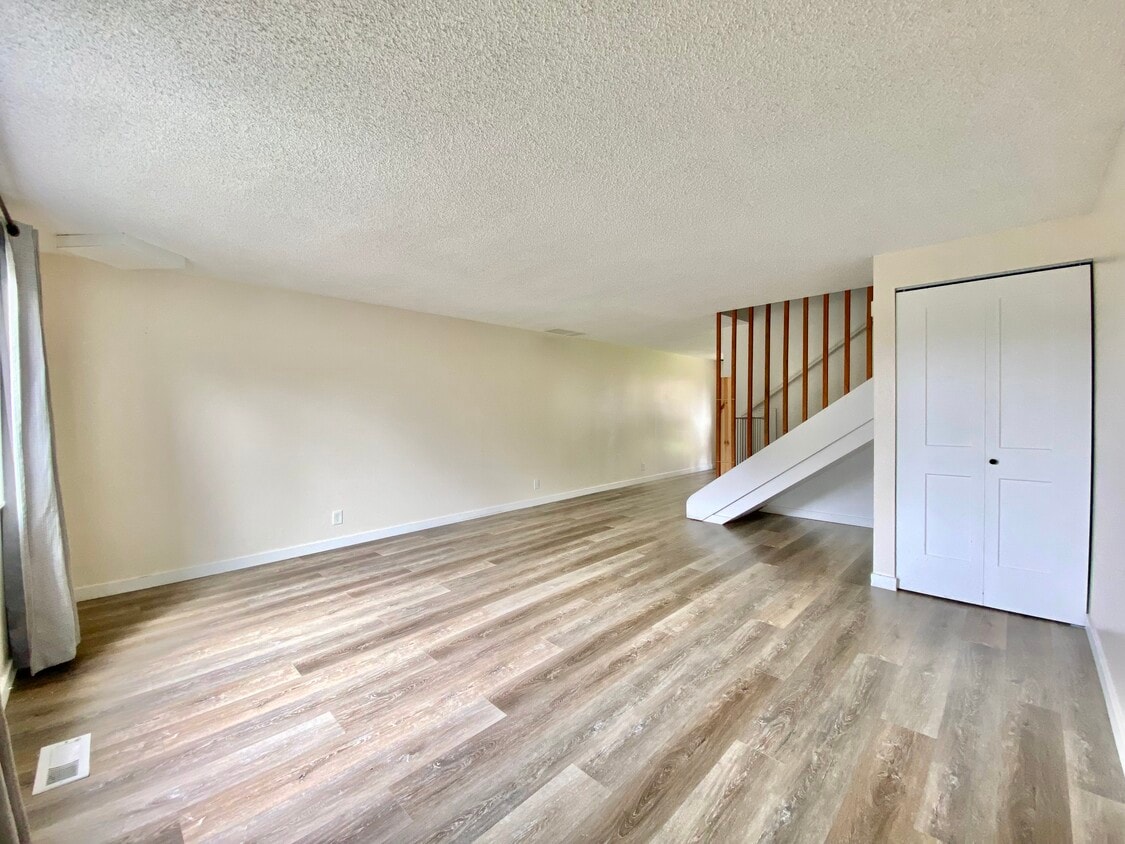 Photo - 4097 W 18th Ave (Eugene, OR)