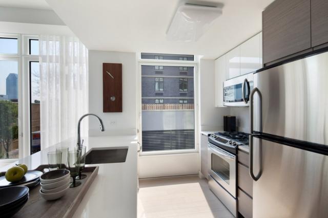 Foto principal - 1 bedroom in Queens NY 11101