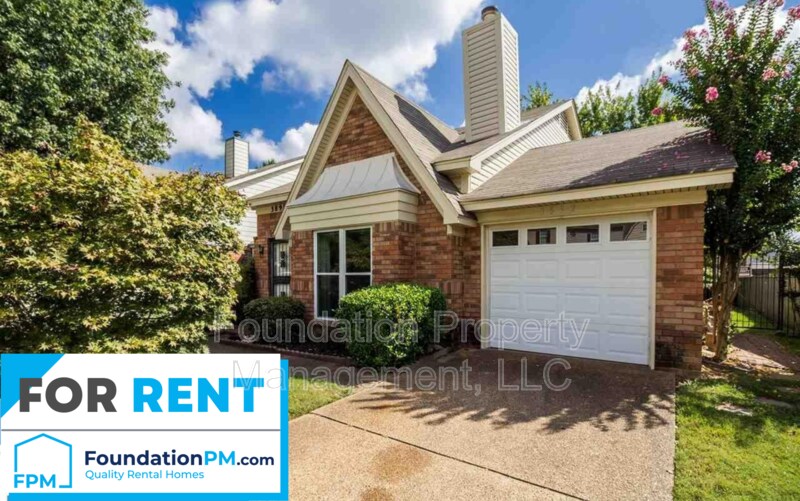 Primary Photo - 3892 Oak Branch Cir W