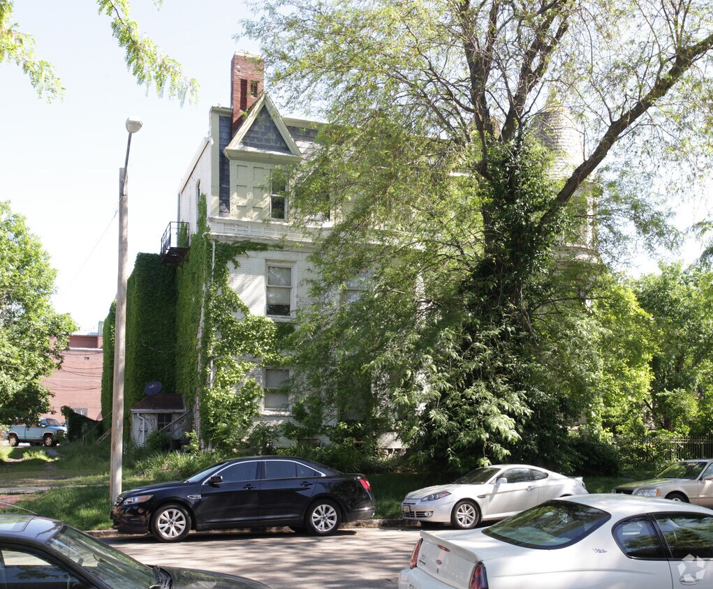 Foto del edificio - Barr Terrace Apartments