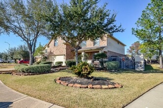 Building Photo - 3115 Sachse Ct