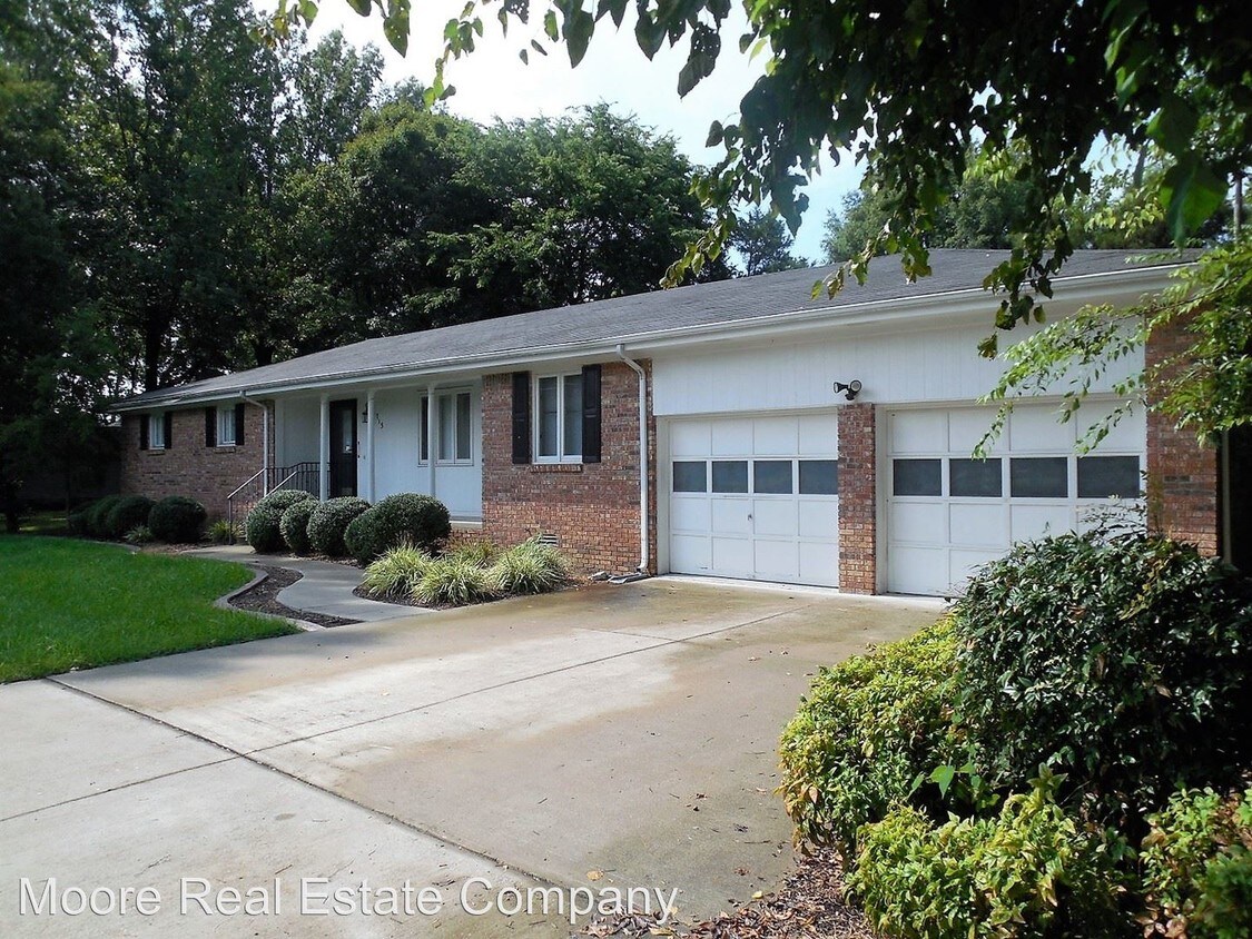 Primary Photo - 3 br, 2 bath House - 715 N. 37th St.