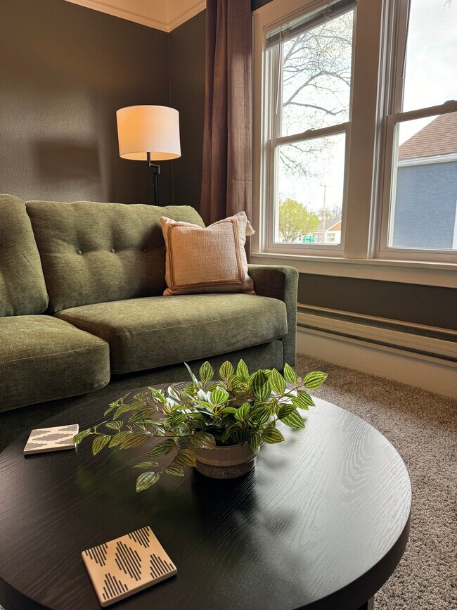 Sala de estar #1 - 406 N 14th St