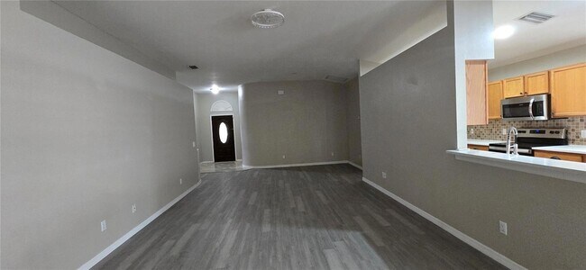 Foto del edificio - 1810 Greystone Heights Dr