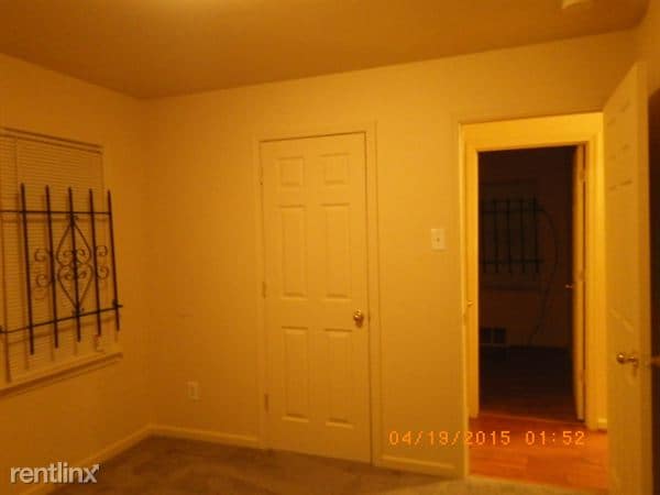 Building Photo - 8472 Braile St