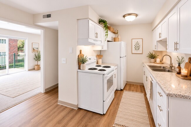 Kitchen - Evergreen Ridge Apartments (formerly Aspen Ridge)