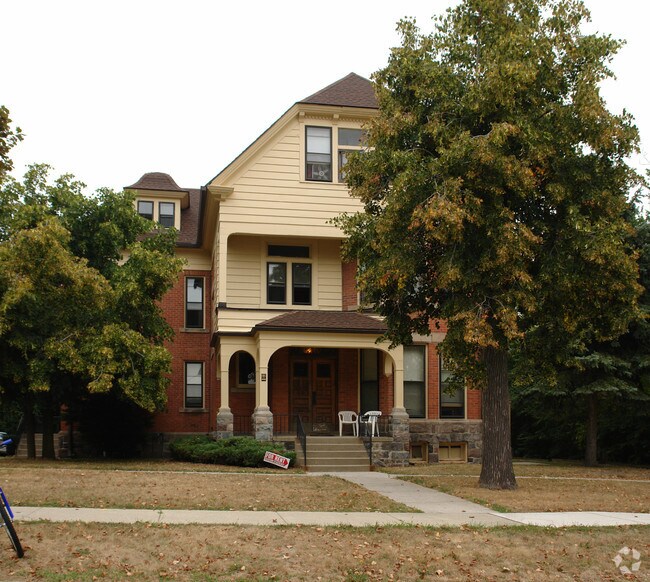 10091013 Cornwell Pl, Ann Arbor, MI 48104 Apartments