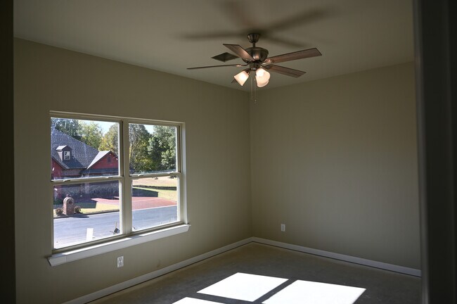 Foto del edificio - 3306 Heritage Hills Pkwy