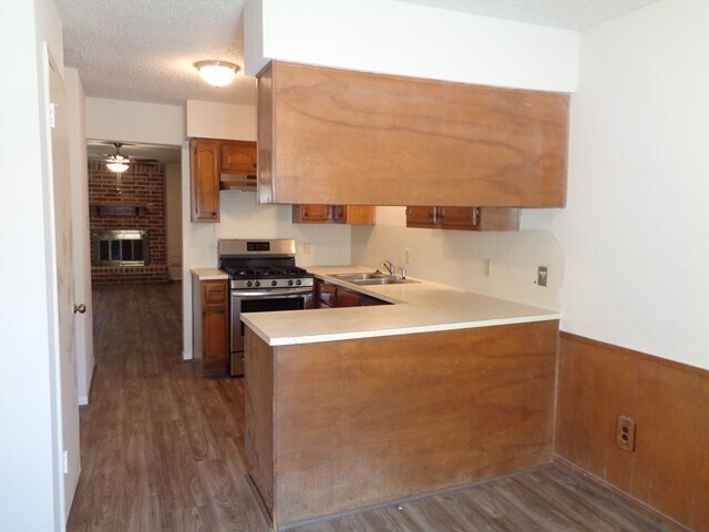 Foto del edificio - 2111 Pincher Creek Dr