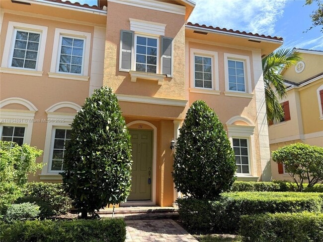 Photo - 131 Ennis Ln Townhome