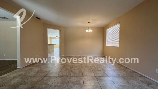 Building Photo - 4 Bed, 2 Bath Hesperia Home!!!!!