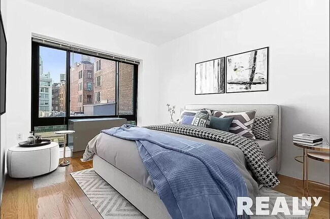 Foto del edificio - 30 W 18th St