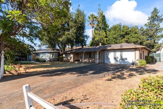 Foto del edificio - 284 Mountain View Ave
