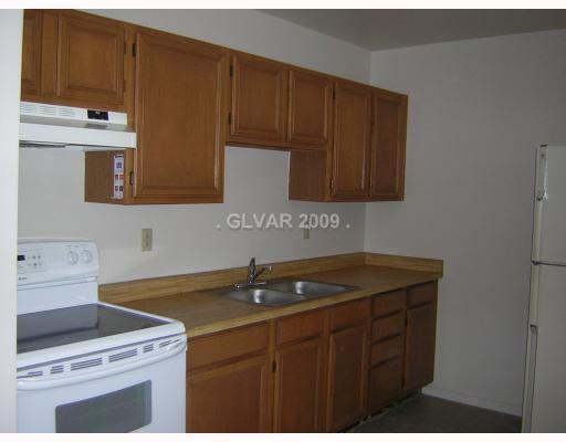Building Photo - 211 Zinc St