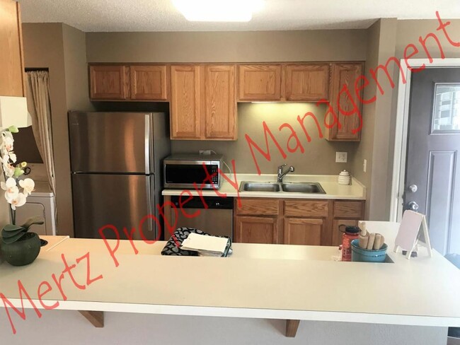 Foto del edificio - 4361 Hunting Meadows Cir.