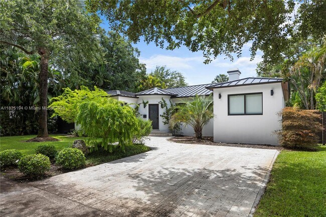 Foto del edificio - 246 NW 93rd St