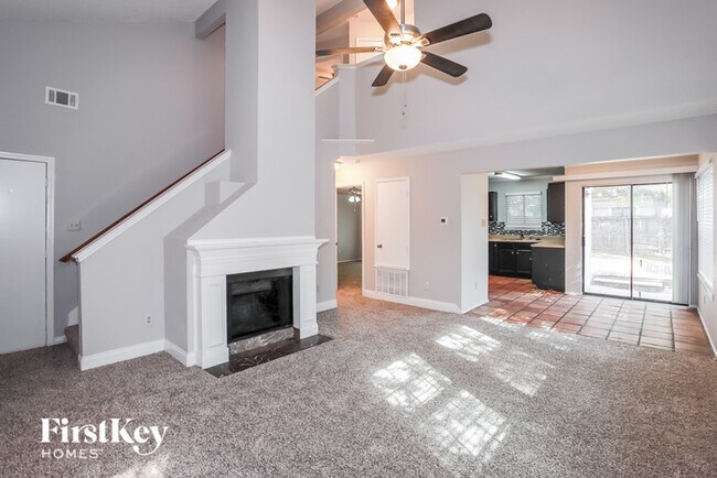 Building Photo - 6708 Windwillow Dr