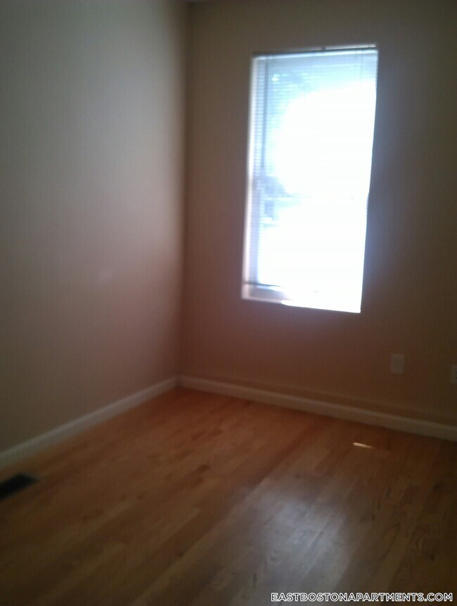 Foto del edificio - 52 Brooks St