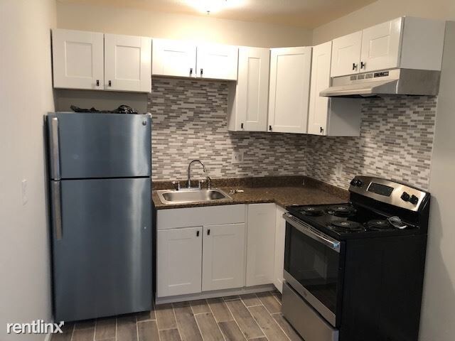 Foto del edificio - 1 br, 1 bath Apartment - Coleman St