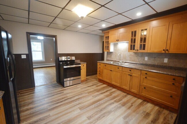 Building Photo - Belaire Model Unit