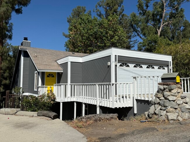 Building Photo - 4335 Morro Dr
