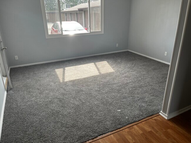 Foto del edificio - Rangeline