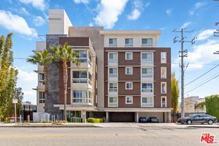 Building Photo - 4140 Glencoe Ave