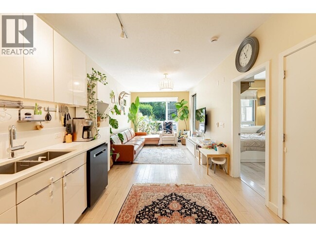 Building Photo - 1621 Hamilton Ave